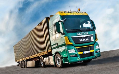 The Vast Oceanic Trade: A Comprehensive Guide to the Diverse Goods and Cargo Transported by Sea