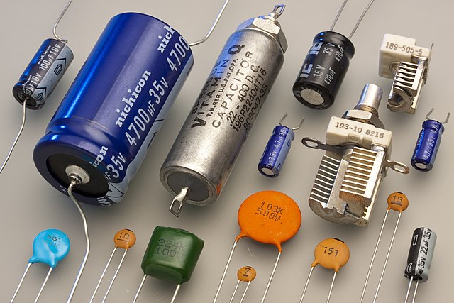 Exploring the Capacitor's Role in Voltage Transformation: Can a Capacitor Change Voltage?